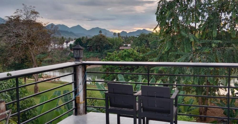 Meet Sunset Hostel Luangprabang Exterior foto